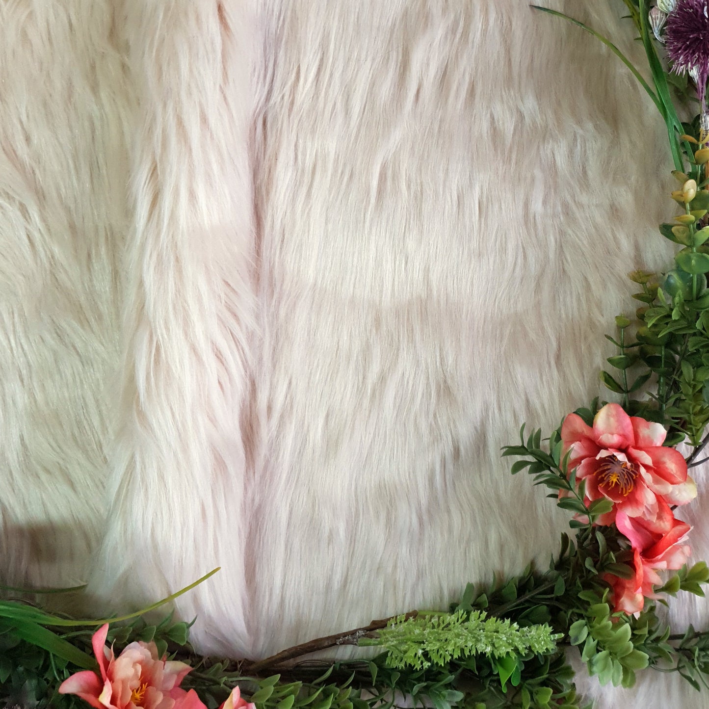 Fabric :  EcoShag™ Fur SAMPLE Shag