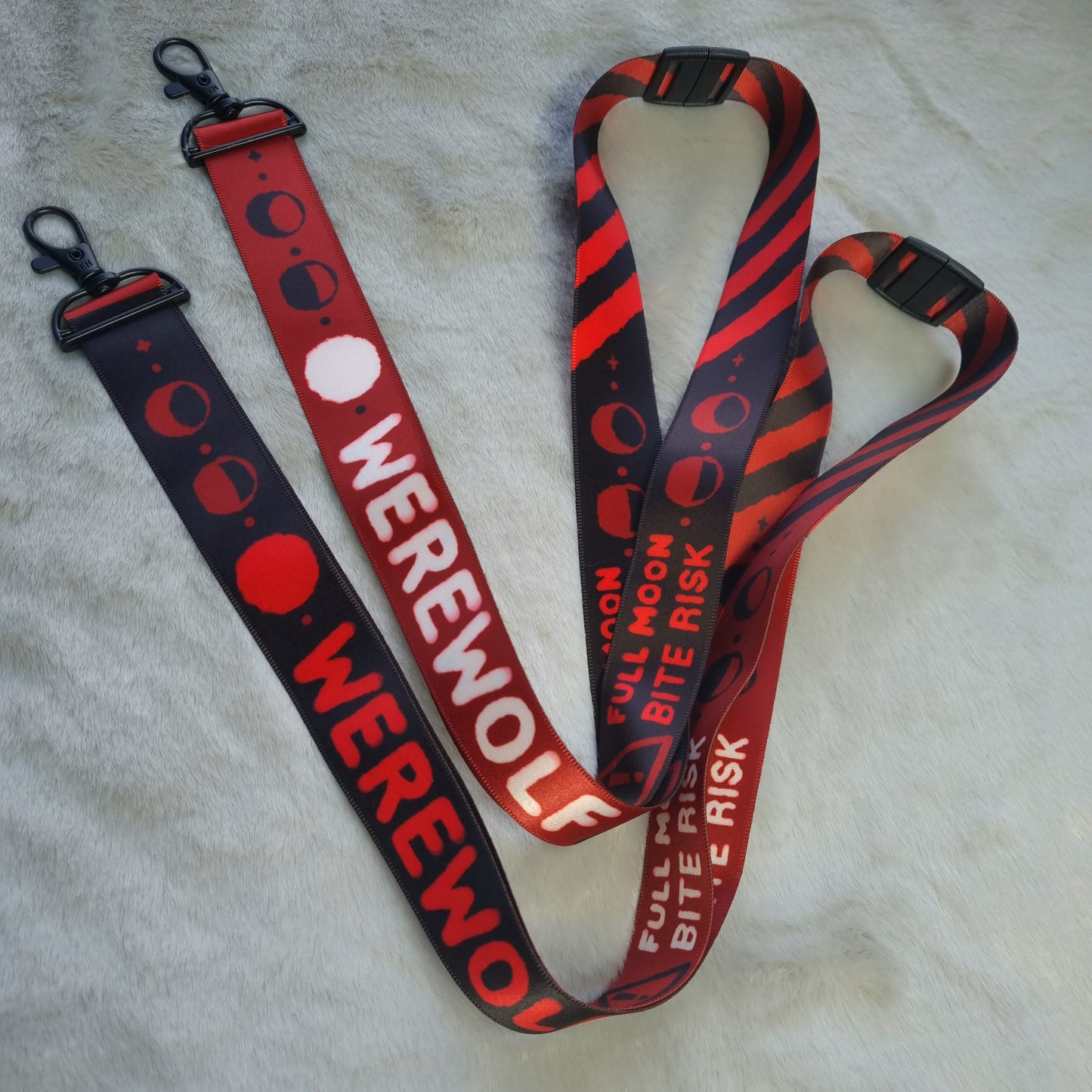 Lanyard : Bite Risk Red