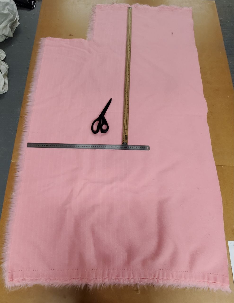 Fabric : Fur Off-Cuts & Scraps