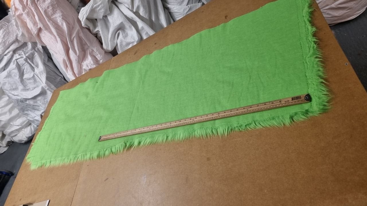 Fabric : Fur Off-Cuts & Scraps