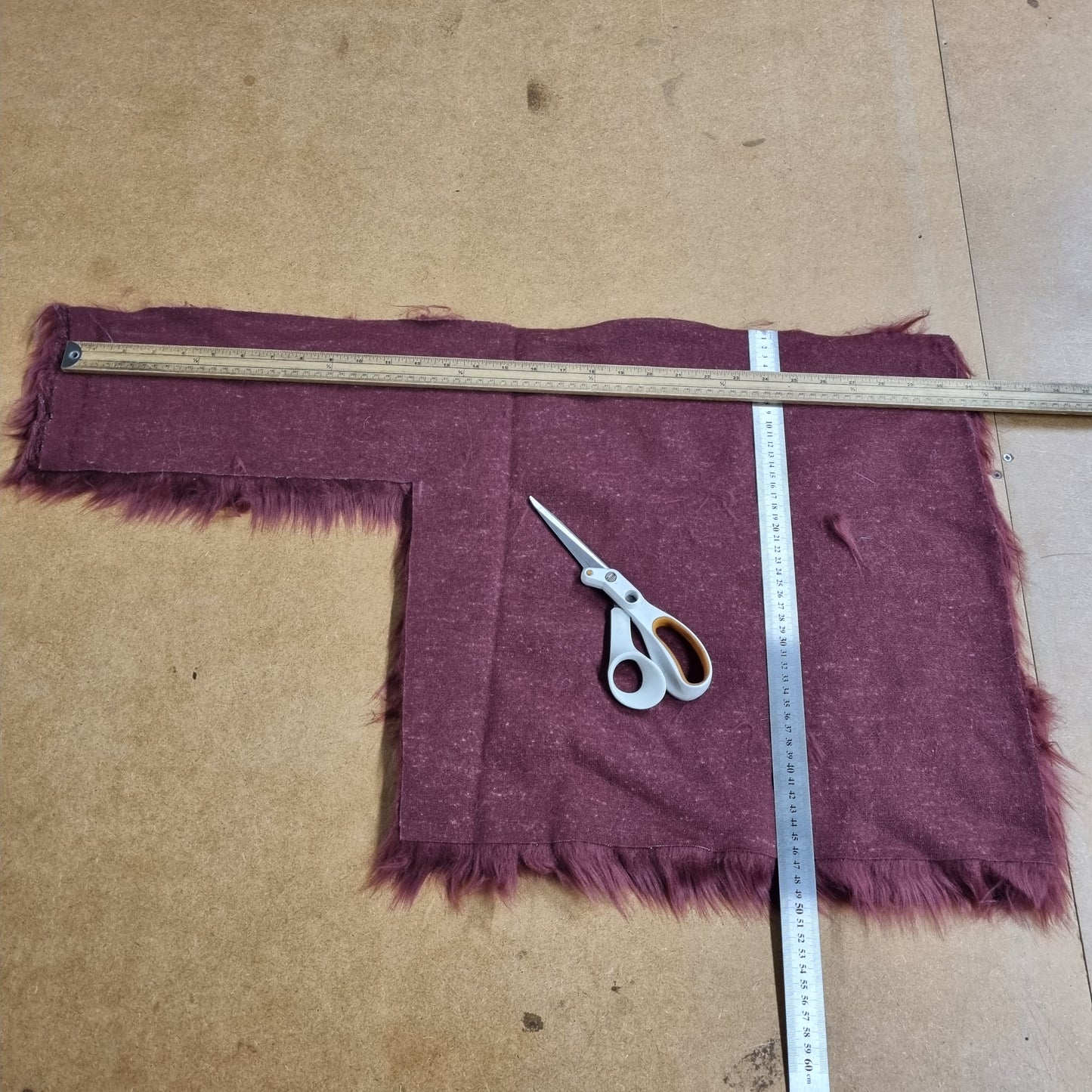 Fabric : Fur Off-Cuts & Scraps