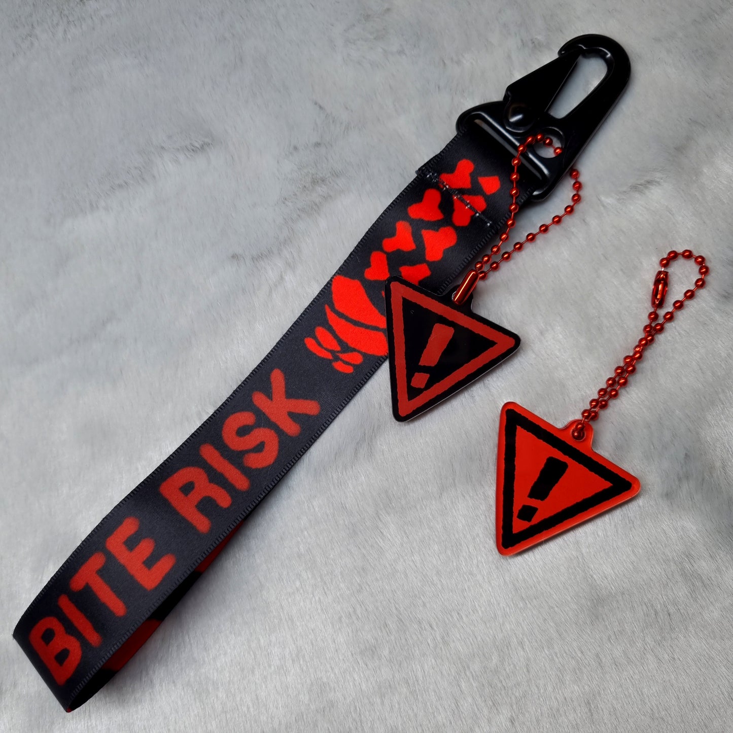 Key Clip : Bite Risk Red
