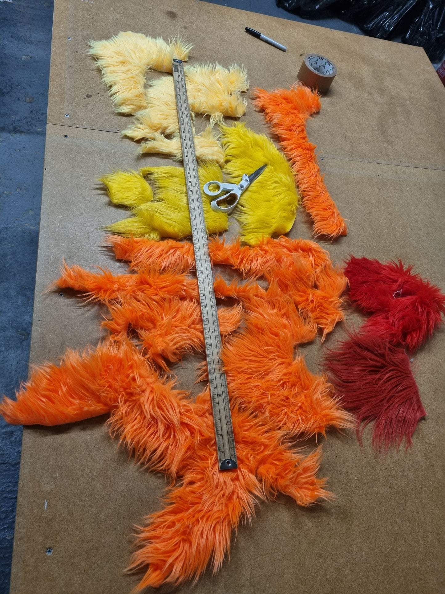 Fabric : Fur Off-Cuts & Scraps