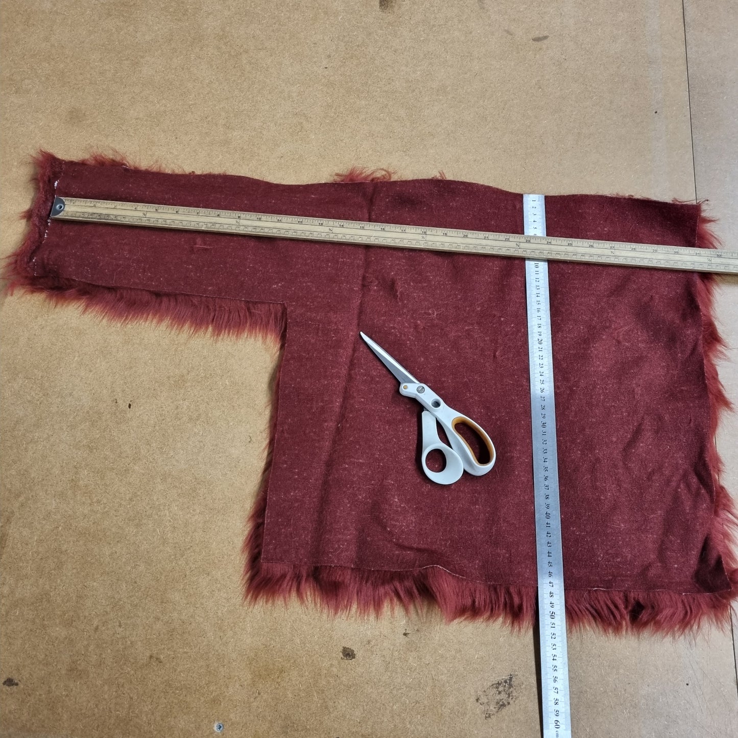 Fabric : Fur Off-Cuts & Scraps