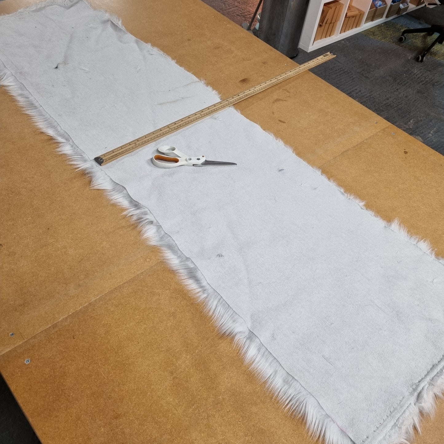 Fabric : Fur Off-Cuts & Scraps