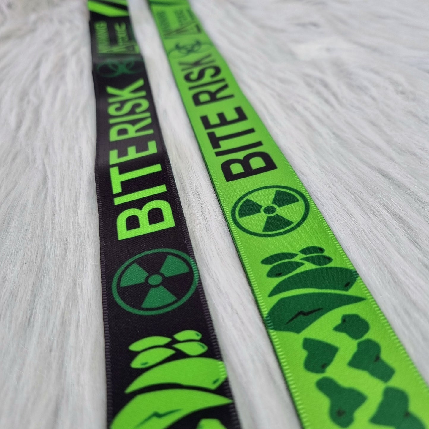 Lanyard : Bite Risk Green