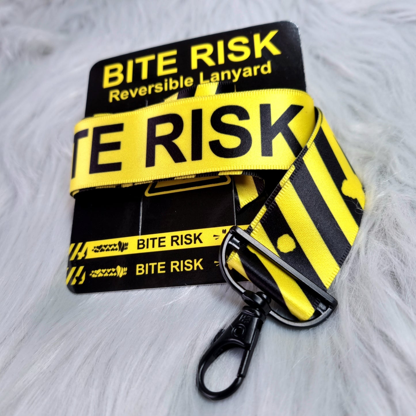 Lanyard : Bite Risk Yellow