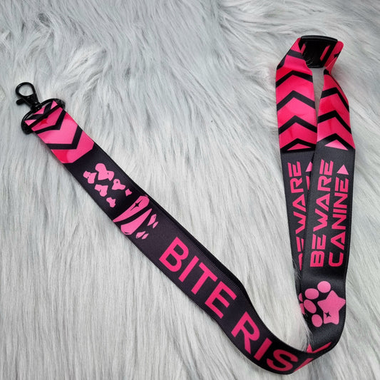 Lanyard : Bite Risk Pink